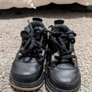 Jordan 4 Retro Black